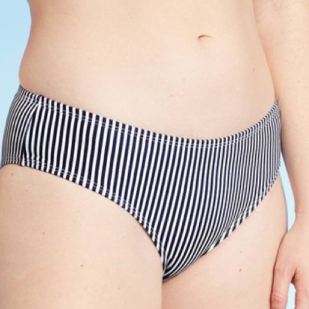 Xhilaration Junior's Cheeky Bikini Bottom  Stripe Size Small